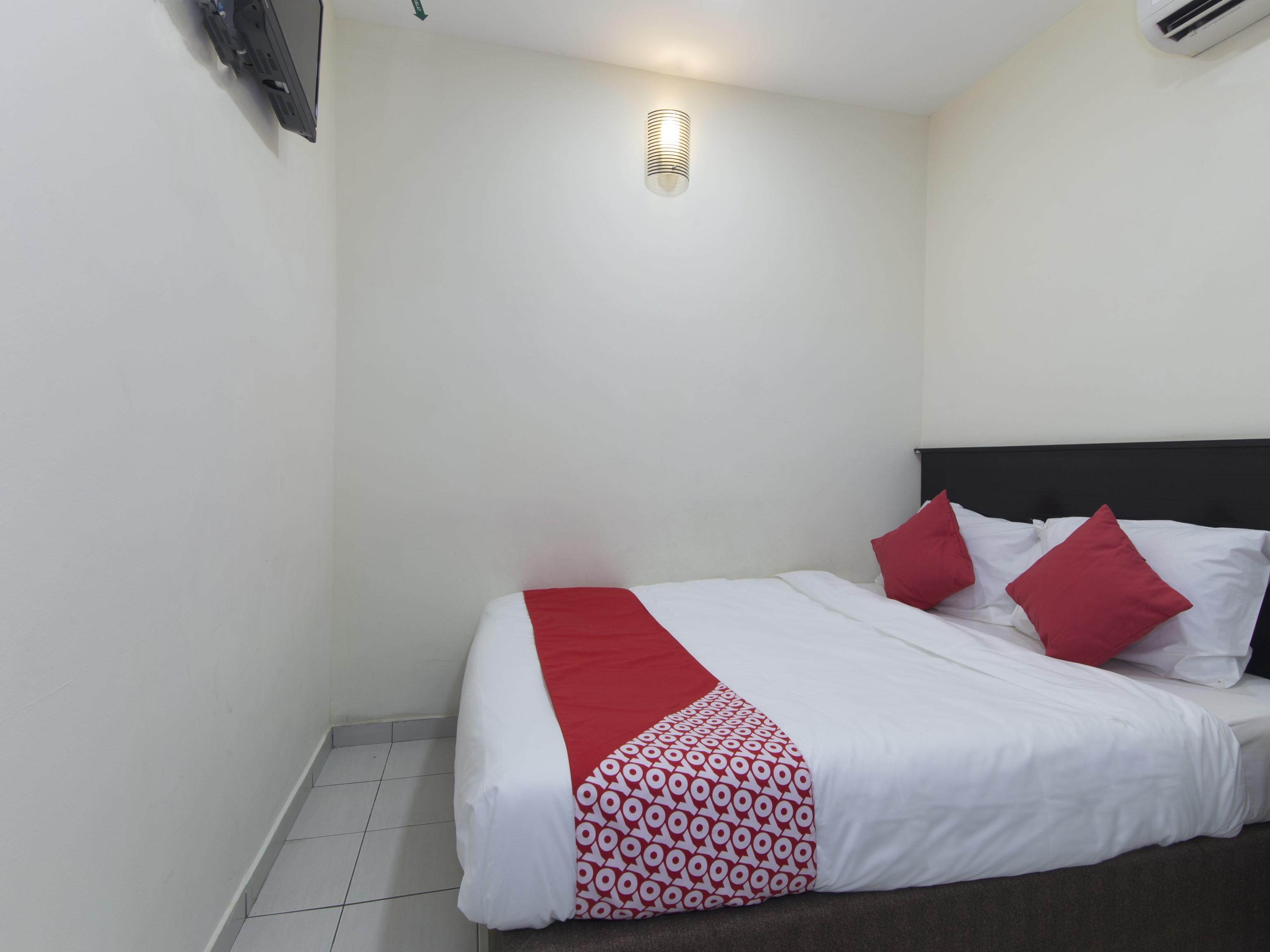 Oyo 91130 Hotel 91 Bukit Mewah Kajang Eksteriør billede
