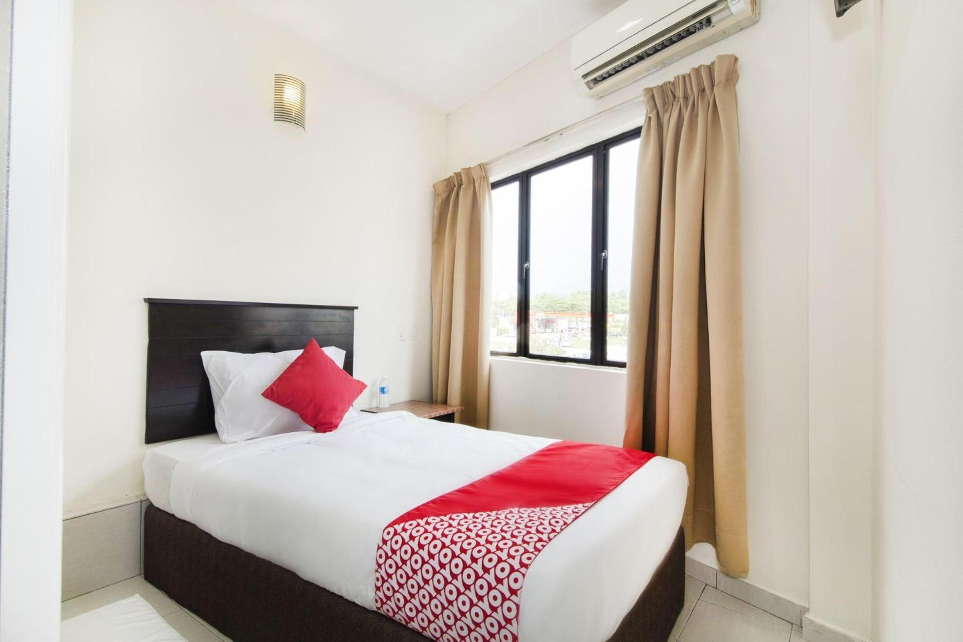Oyo 91130 Hotel 91 Bukit Mewah Kajang Eksteriør billede