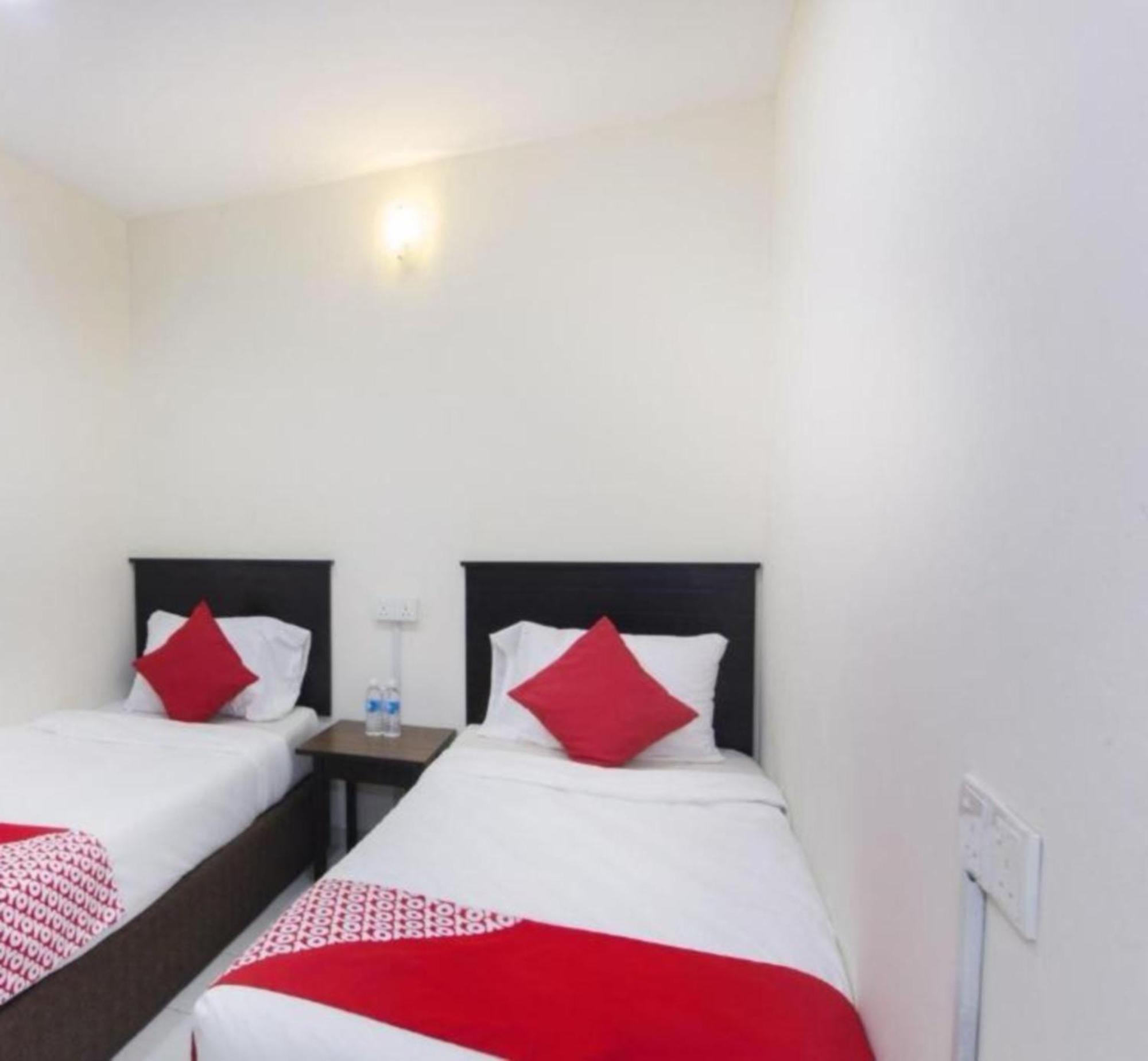Oyo 91130 Hotel 91 Bukit Mewah Kajang Eksteriør billede