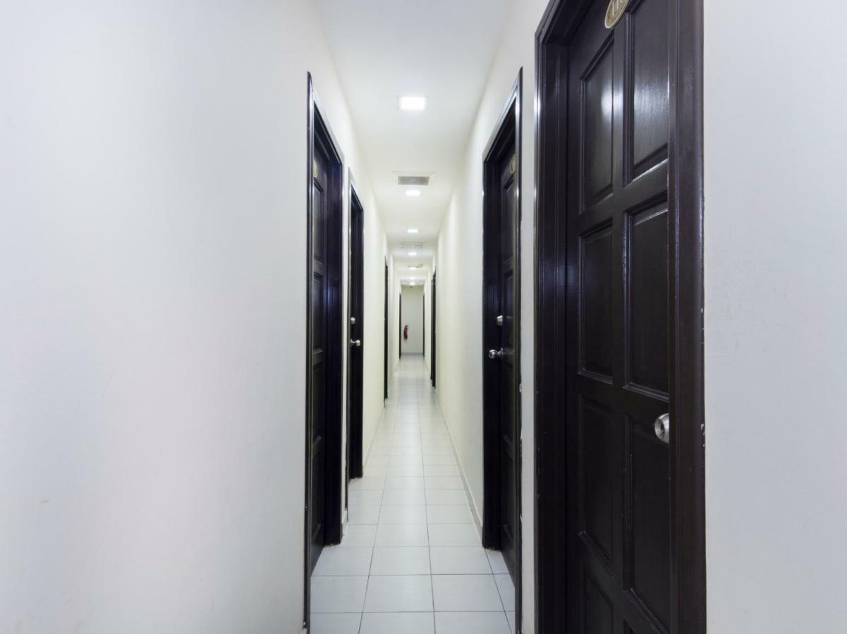 Oyo 91130 Hotel 91 Bukit Mewah Kajang Eksteriør billede