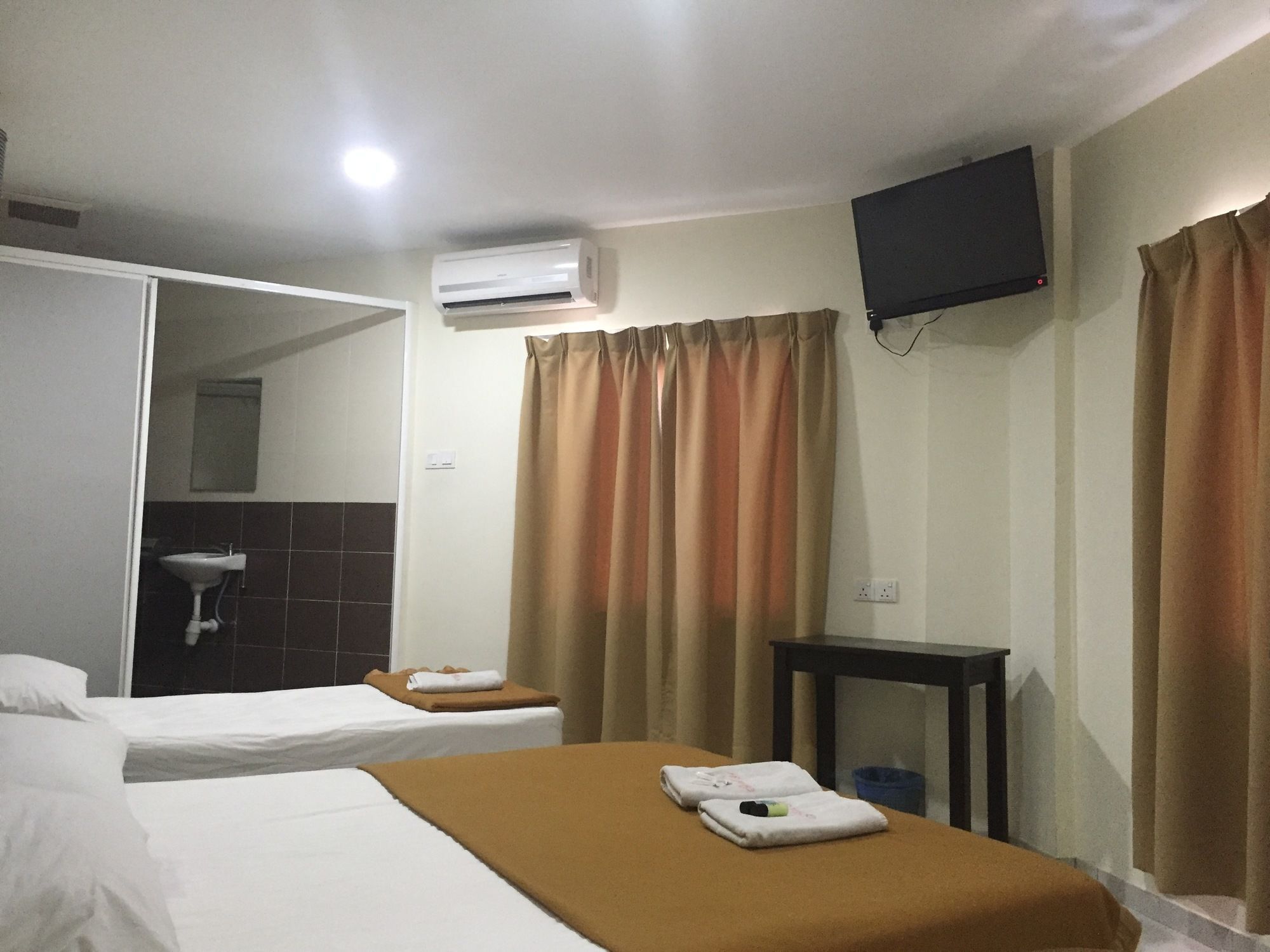 Oyo 91130 Hotel 91 Bukit Mewah Kajang Eksteriør billede